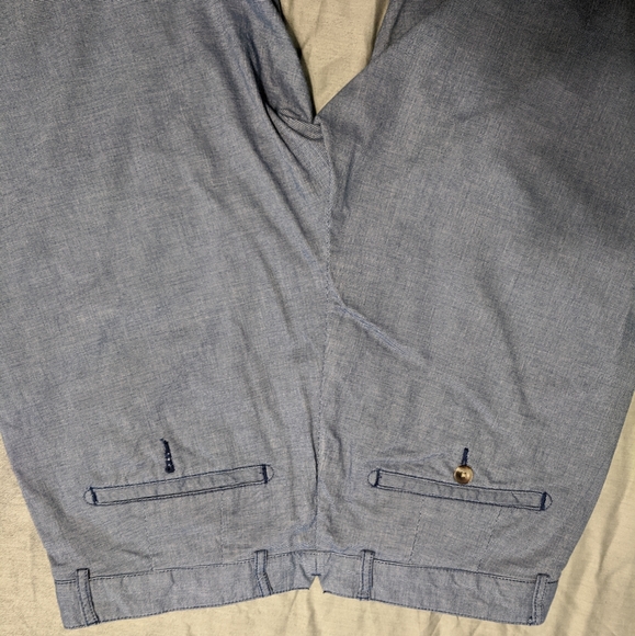 Cremieux blue cotton flat front shorts size 32 - Picture 3 of 3